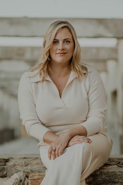 Hillary Kent